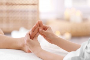 Top dầu massage chân được các Spa lựa chọn nhiều nhất cho dịch vụ massage chân